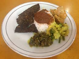 Di daerah padang, itik juga diolah menjadi salah satu makanan khas paling enak yang bernama gulai itiak. Makanan Enak Di Taman Tekno Mari Mangan