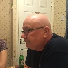 He took this picture to prove he still has hair 😭🤣