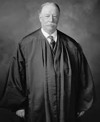 One time it took six men to help this event led to the installation of what is known as the, taft tub or the, taft bathtub. the tub was seven feet long and 41 inches wide, it could. Did America S Largest President Get Stuck In A Bathtub Ripley S Believe It Or Not