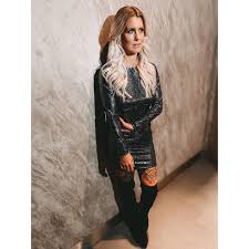 Hochwertige hochzeitskleider in großer auswahl an brautkleider brautjungfernkleider kaufen jetzt die glamouröse hochzeitskleider und genießen schnelles online shopping bei milanoo! Instagram Photos Facebook