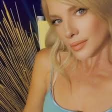 Anyone else being told that there is a nationwide system outage at spark  and they're not doing deliveries today?