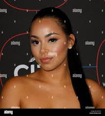 Warner music london hi-res stock photography and images