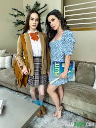 ▷ Hazel Moore in Lesbian Fantasy: I Think My Music Teacher Wants to Fuck Me  (Photo 66) | Team Skeet