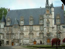 Ultimate guide to beauvais airport featuring directions & terminal maps, transportation & transfer options, airlines and passengers services including car rental agencies and hotels near the airport. Beauvais Information France