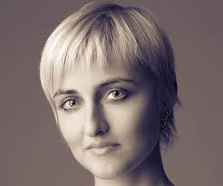 In addition to volume they also make your hair vivacious and quick to manage with minimum maintain requirements. Short Hairstyles For Fine Hair 30 Sexy Examples Design Press