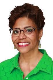 Karla Heath's Instagram, Twitter & Facebook