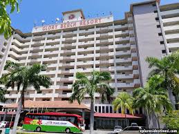 De palma kuala selangor is literally minutes away from historical melawati hill that has a lighthouse and several old colonial houses built during the british days. Pengalaman Menginap Di Glory Beach Resort Port Dickson Xplorasi Destinasi