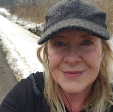 The victim in a recent Mount Ida murder has been identified as Kevin  Smalling, 53, from Mount Ida. ASP Criminal Investigation Division Special  Agents arrested Billy Walden, 53, also of Mount Ida,