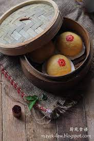 厨苑食谱 管它流不流 黄金流沙包 salted egg yolk custard bao salted egg yolk salted egg chinese food