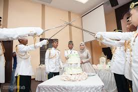 Segala maklumat jenayah/aduan awam hendaklah disalurkan dlm inbox twitter rasmi pdrm & identiti pemberi maklumat tidak akan didedahkan bagi tujuan keselamatan. Majlis Perkahwinan Pegawai Tentera Jurugambar Perkahwinan Malaysia