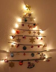 Herrliche Diy Tannenbaum Aus Asten Weihnachtsdeko Selber Basteln Neue Editi Weihnachtsdeko Selber Basteln Weihnachtsdeko Einfach Weihnachtsdeko Fenster Basteln