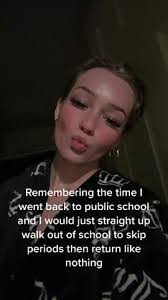 Katlyn Wallace's Instagram, Twitter & Facebook