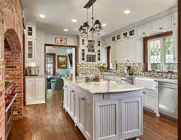 The main cabinets are a pelham manor recessed door style in lace while the island and bar cabinetry are a winter haven raised full overlay door in. Center Island With Shaker Doors Traditional Kitchen Dallas By The Cabinet Concierge