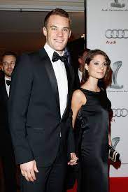 The football player is dating kathrin gilch, his starsign is aries and he is now 34 years of age. Pin On Manuel Neuer Mio