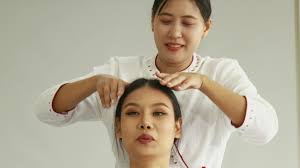 Asian woman are treated by professional masseuses in spa salons Healthy massage  Massage to relieve fatigue and relax 8103074 Stock Video at Vecteezy