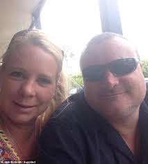 Mother-of-two turns over $160k per YEAR through her house cleaning business 