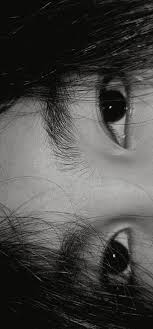 Gambar cabang musim dingin hitam dan putih menanam bunga embun beku cuaca satu warna ranting meregang. Pin Oleh Ri Laa Di Girl Gambar Mata Fotografi Hitam Putih Potret Diri