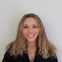 Karlee Torres's Instagram, Twitter & Facebook