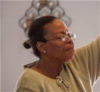 Shellie Oakley's Instagram, Twitter & Facebook