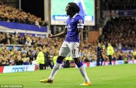 Belgijski fudbaler romelu lukaku napustio je inter i vratio se u čelsi, potvrdio je danas londonski klub. Everton 3 Newcastle 2 Match Report Romelu Lukaku Scores Double Daily Mail Online