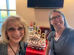 Some memories in honor of reunion...circa 1977/1978 with Bill Strohmenger  routine backgammon, Tom "Sac" Sullivan and Joe Napolitano...and of course  the townhouses ❤️❤️