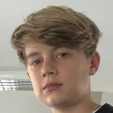 Max Ferguson's Instagram, Twitter & Facebook