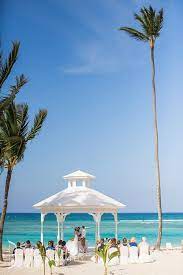 Destination Wedding Photography With No Travel Fees Destination Wedding Wedding Photography Majestic Resort Punta Cana