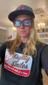 Tamara Stuart's Instagram, Twitter & Facebook