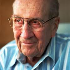 Water pioneer W.D. Farr dies at age 97