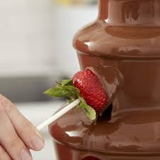Our small appliances category offers a great selection of chocolate fountains and more. Chocolate Pro Fountain Fondue Chocolate 2 Pounds W2618 Amazon De Kuche Haushalt Wohnen