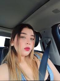 Ashley Mraz's Instagram, Twitter & Facebook