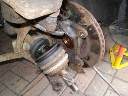 Mereka biasanya telah menebal daun dan mungkin atau mungkin tidak mempunyai duri. Tanda Tanda Drive Shaft Fateh Tyre Auto Sdn Bhd Facebook