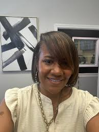 Need help with pictures of couple in Dallas Cowboy jerseys?