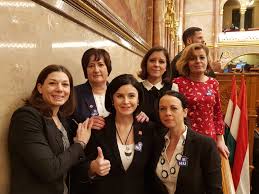Get timea szabo's contact information, age, background check, white pages, liens, civil records, marriage history, divorce records & email. Szabo Timea Az Ellenzekkel Elalltuk A Pulpitust Hogy Ne Facebook