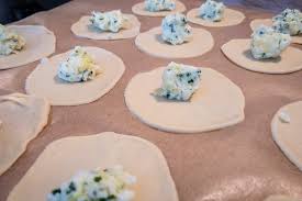 Fehler melden für osttiroler schlipfkrapfen. Rezept Fur Osttiroler Schlipfkrapfen Vom Schlipfen Und Schlutzen