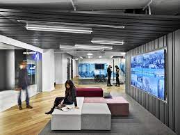 The open floor plan has been embraced by companies in the valley and outside of it. Silicon Valley Bank Offices New York City Office Snapshots