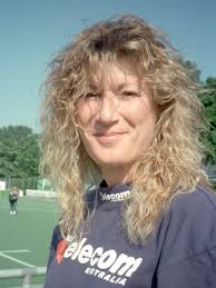 Sandra Pisani's Instagram, Twitter & Facebook