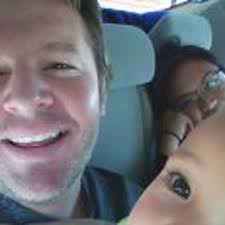 Andrew Arsenault's Instagram, Twitter & Facebook