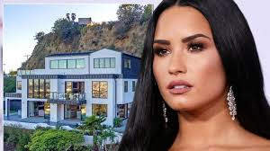 Demi predáva dom, v ktorom sa predávkovala