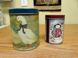Diy Recycled Tin Storage Tin Can Crafts Diy Upcycle Thrift Store Crafts