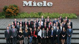 Informiere dich bei uns über versicherungen, fristen, termine und den ausbildungsvertrag. Miele Pressemitteilung Veroffentlichung