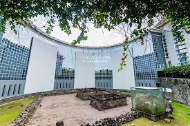 The uni design yearbook releases in 6 days. Candi Kimpulan Candi Yang Rinci Di Perguruan Tinggi Uii