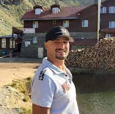 Cosmin padureanu on wn network delivers the latest videos and editable pages for news & events, including entertainment, music, sports, science and more, sign up and share your playlists. Ultimul Trib Cosmin Padureanu In VarstÄƒ De 41 De Ani ÙÙŠØ³Ø¨ÙˆÙƒ