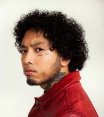 Russell Singer's Instagram, Twitter & Facebook