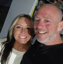 No idea of what year this model is but sure heats up 2400 sq. Ft. Shop  nicely