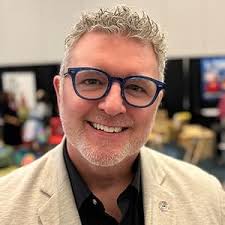 Amazon.in: Brad Giles: books, biography, latest update