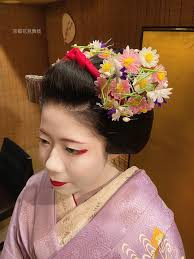 京都花見舞妓- 京都花見舞妓added a new photo.