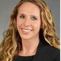 Rachelle Rubin's Instagram, Twitter & Facebook