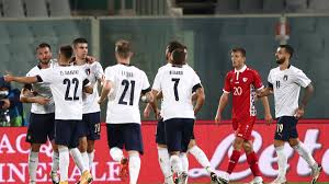 81′ scintille in area tra glik e chiesa dopo uno scontro di gioco. Italia Moldova 6 0 Sorridono Gli Azzurri Doppietta Di El Shaarawy Festa Per Caputo E Berardi La Repubblica