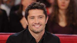 Magazine hebdomadaire avec interview de stars, l'actu de la télé, reportages, coulisses des émissions, séries. Bixente Lizarazu Declare La Guerre A Ceux Qui Ne Veulent Pas De La Chocolatine Et Fait Le Buzz Sur Twitter Ladepeche Fr